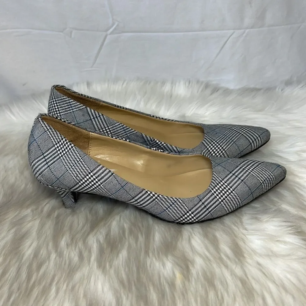 Naturalized Gia Classic‎ Plaid Kitten Heels Sz 7